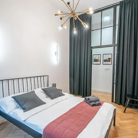 Komfortowy Loft W Centrum ~ Self Check-in 24h * 브로츠와프